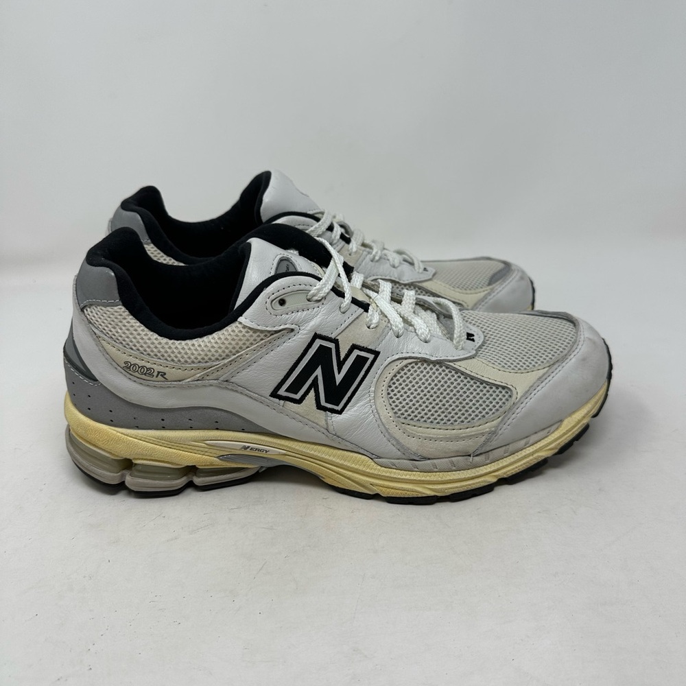 New Balance X thisisneverthat ML2002RT. Men’s 11.